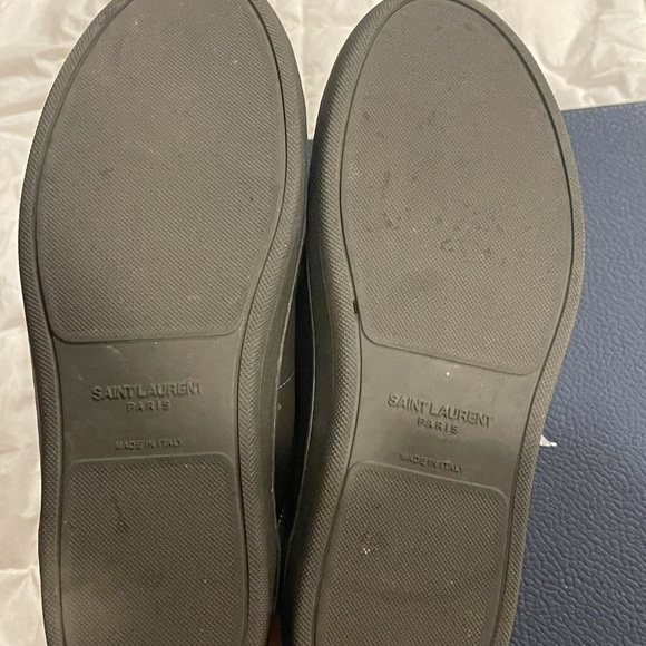 Olive Green Saint Laurent sneaker - Picture 3 of 3